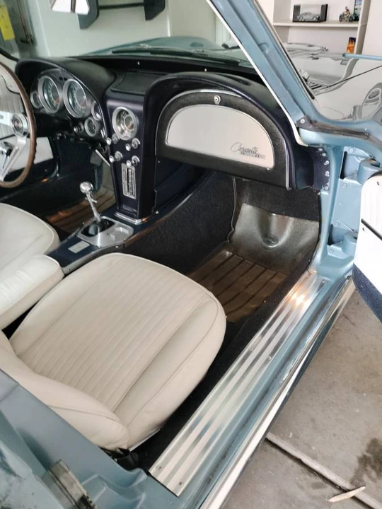 1964 Chevrolet Corvette C2 - Image 10 of 21