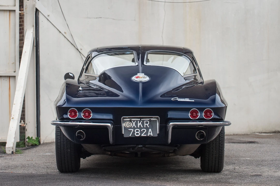 Chevrolet Corvette C2 - Image 4 of 18