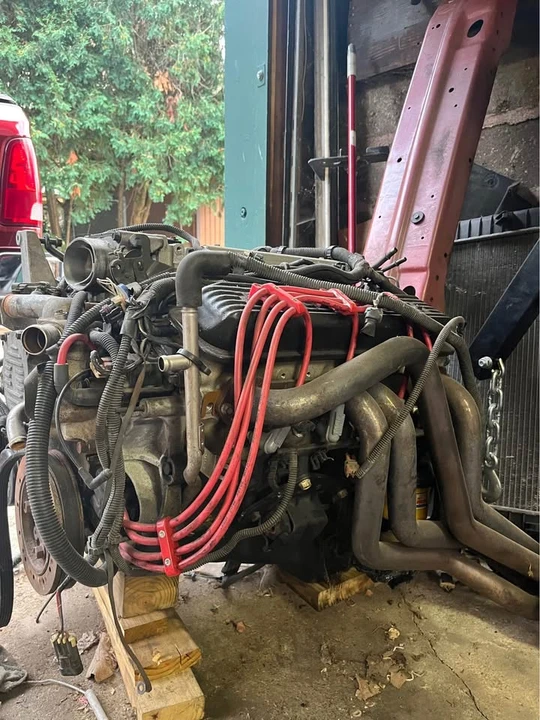 1996 Parts & Memorabilia Engines - Image 2 of 3