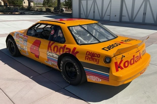 Chevrolet Lumina - Image 2 of 10
