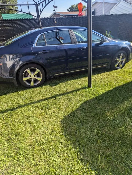 2009 Chevrolet Malibu - Image 3 of 6