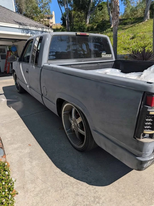 1998 Chevrolet Silverado - Image 2 of 10