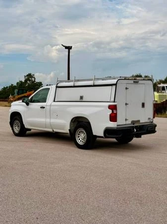 2019 Chevrolet Silverado - Image 6 of 31
