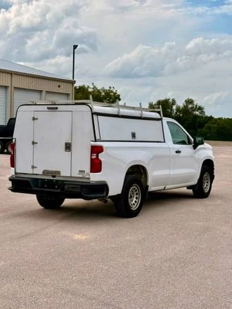 2019 Chevrolet Silverado - Image 5 of 31