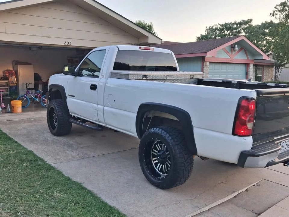 2005 Chevrolet Silverado 1st Gen - Image 2 of 5
