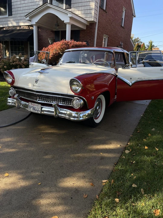 1955 Ford Fairlane 1st Gen - Image 15 of 31