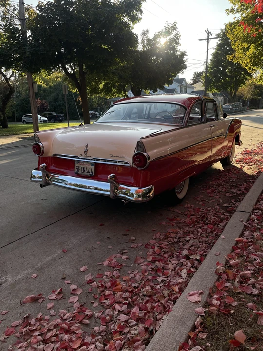1955 Ford Fairlane 1st Gen - Image 9 of 31