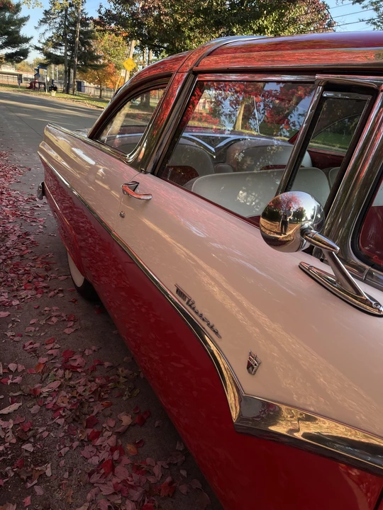 1955 Ford Fairlane 1st Gen - Image 27 of 31