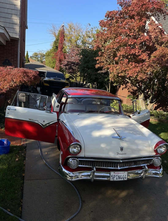 1955 Ford Fairlane 1st Gen - Image 17 of 31