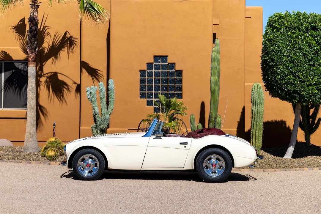 Austin-Healey - Image 15 of 31