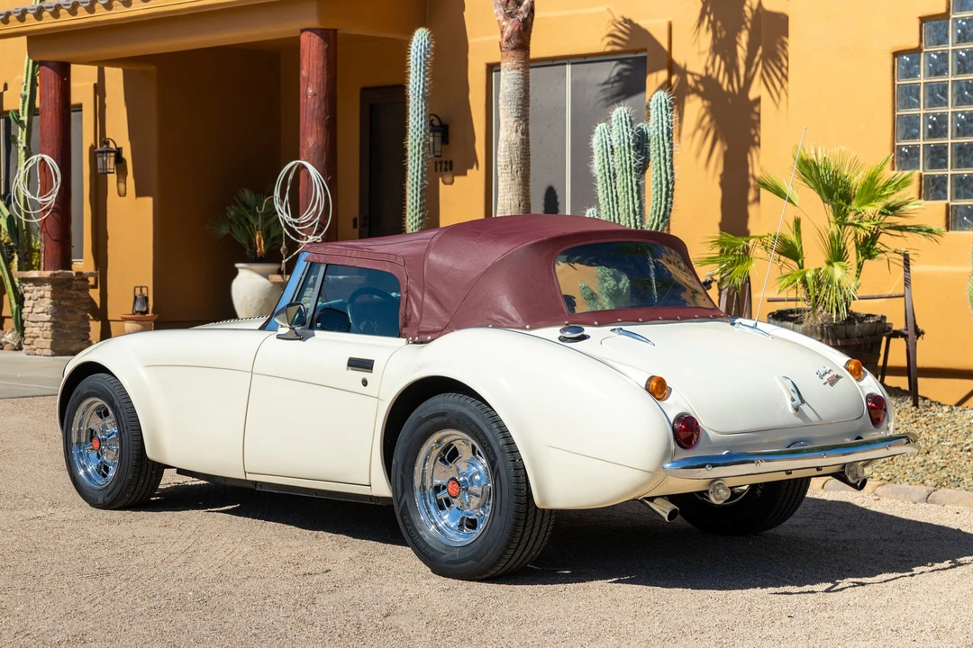 Austin-Healey - Image 7 of 31