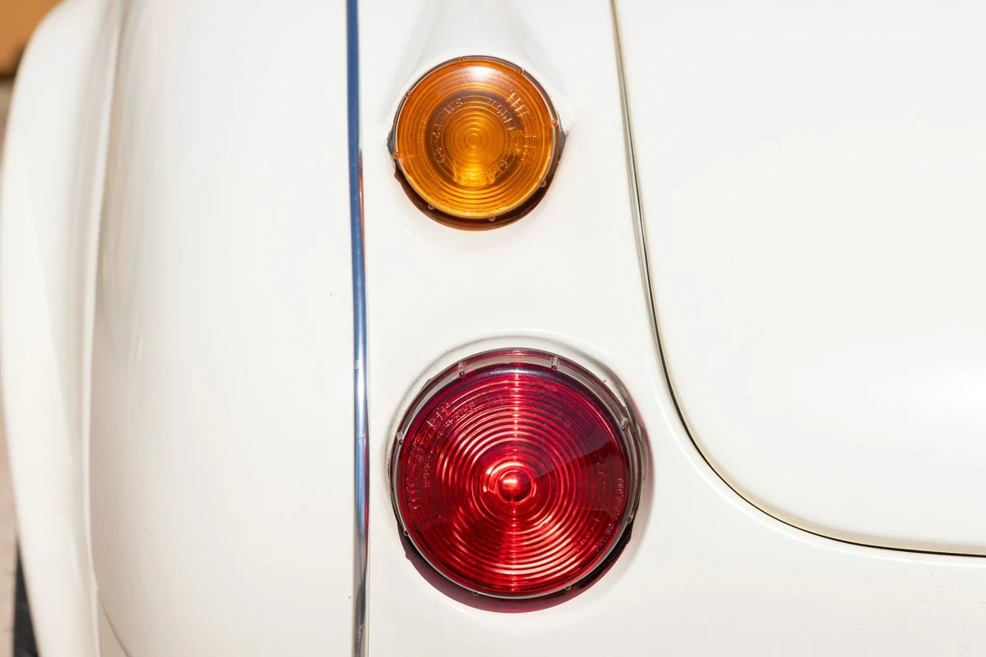 Austin-Healey - Image 30 of 31