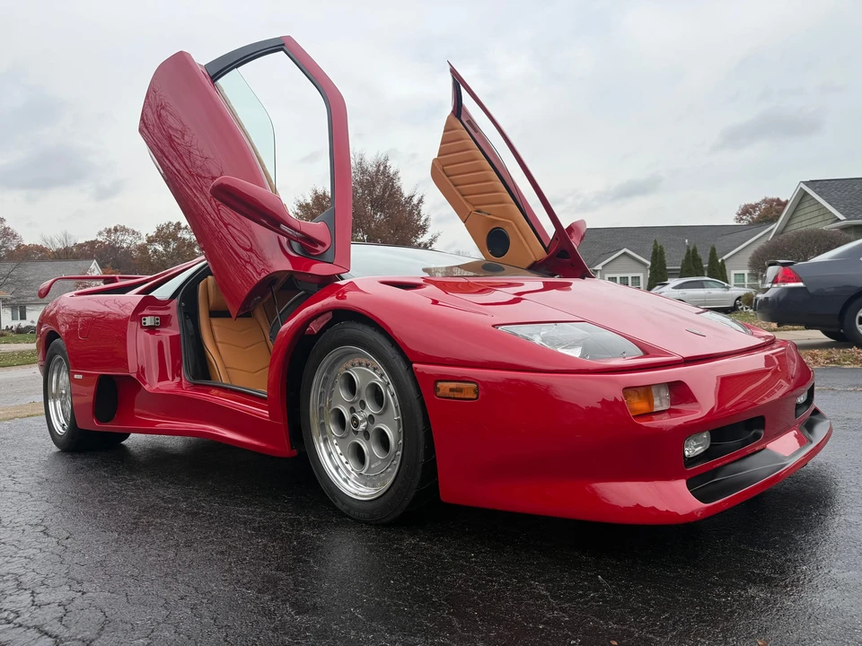 Lamborghini Diablo - Image 21 of 31