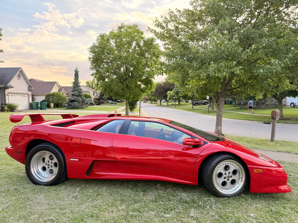 Lamborghini Diablo - Image 8 of 31