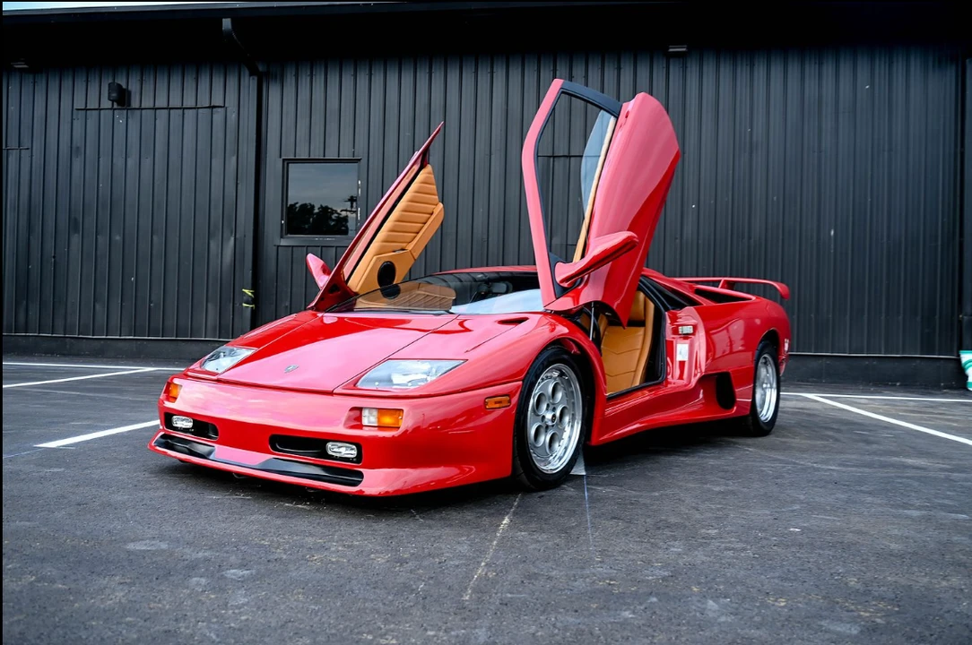 Lamborghini Diablo - Image 18 of 31