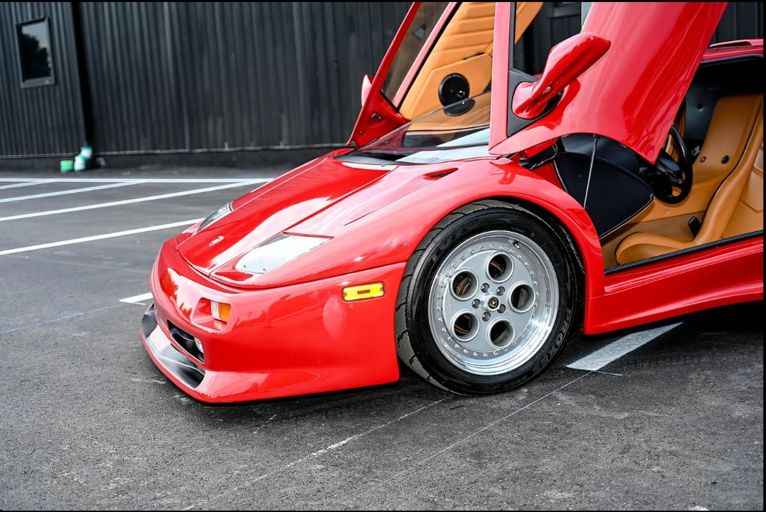 Lamborghini Diablo - Image 28 of 31