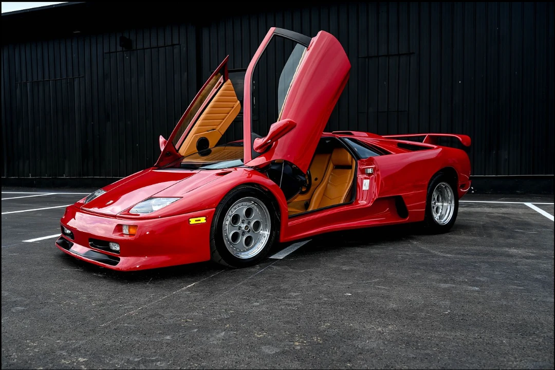 Lamborghini Diablo - Image 15 of 31