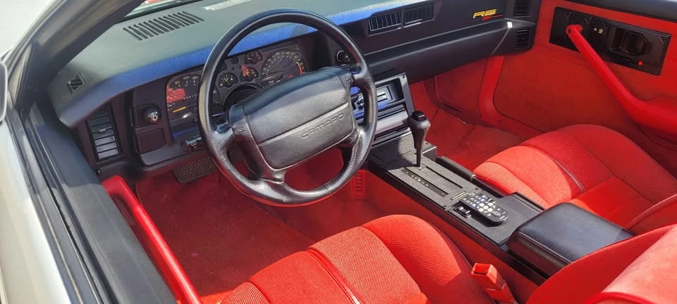 1992 Chevrolet Camaro 3rd Gen - Image 4 of 9