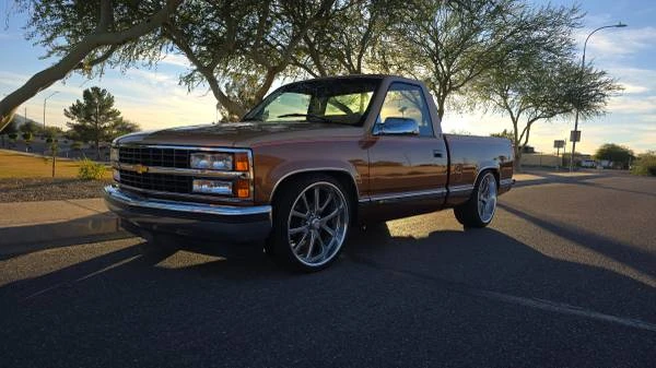 1989 Chevrolet C/K 4th Gen - Image 4 of 15