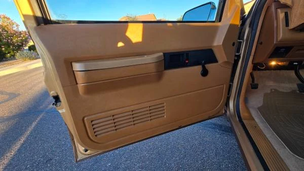 1989 Chevrolet C/K 4th Gen - Image 10 of 15