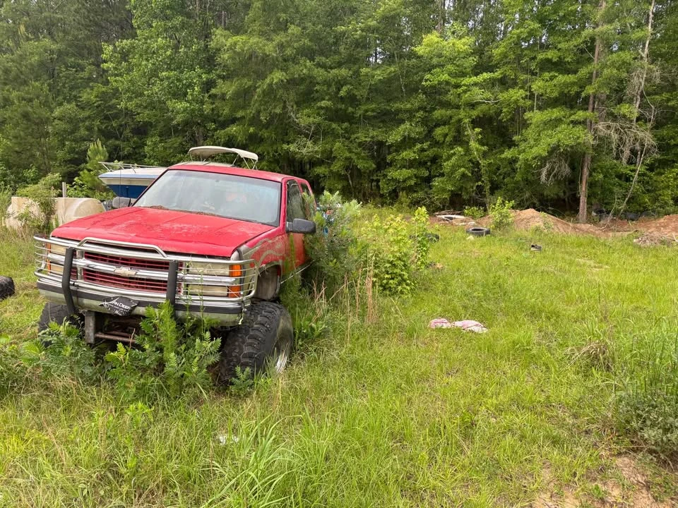 Chevrolet C/K 4th Gen - Image 3 of 3