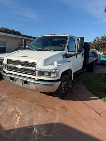 2003 Chevrolet Kodiak - Image 2 of 6