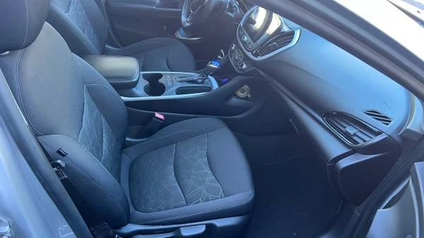 2017 Chevrolet Volt - Image 18 of 21