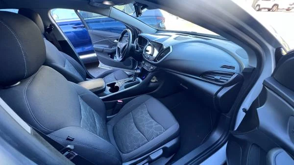 2017 Chevrolet Volt - Image 7 of 21