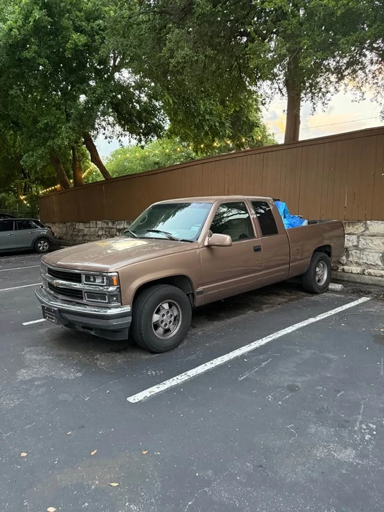 1996 Chevrolet C/K 4th Gen - Image 9 of 10