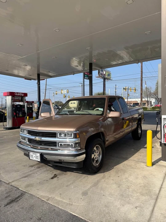 1996 Chevrolet C/K 4th Gen - Image 4 of 10
