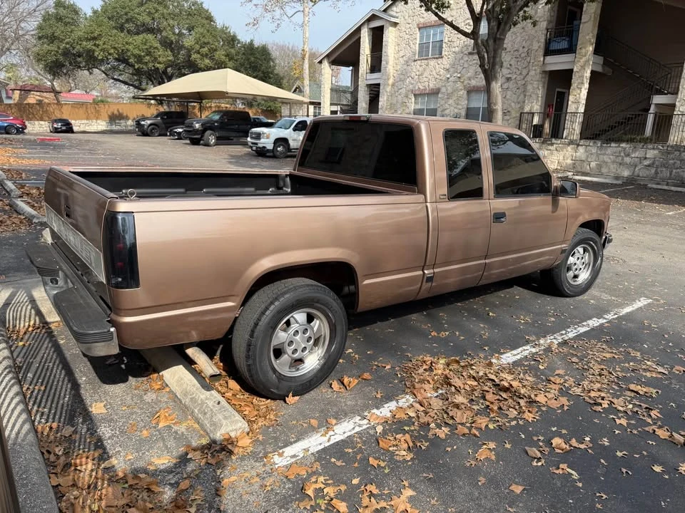 1996 Chevrolet C/K 4th Gen - Image 6 of 10