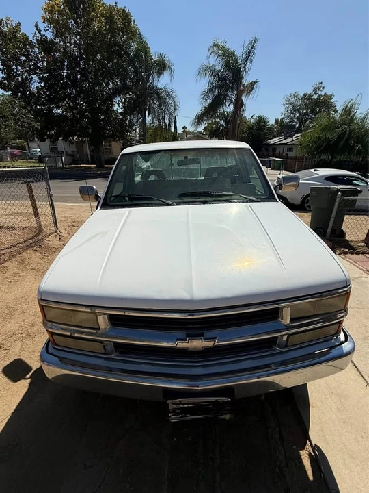 1994 Chevrolet C/K 4th Gen - Image 2 of 3