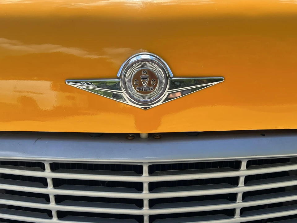 1969 Checker - Image 14 of 31