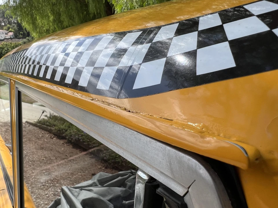 1969 Checker - Image 29 of 31
