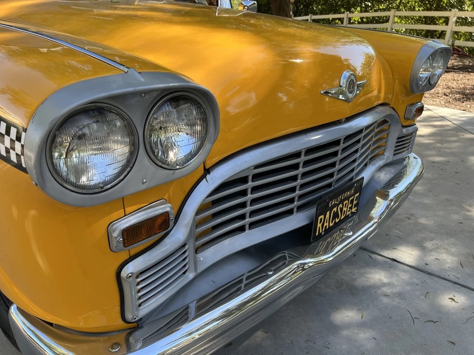1969 Checker - Image 13 of 31