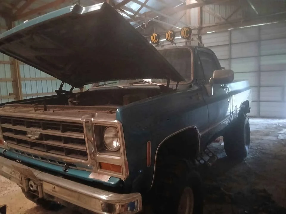 Chevrolet C/K 3rd Gen - Image 5 of 5
