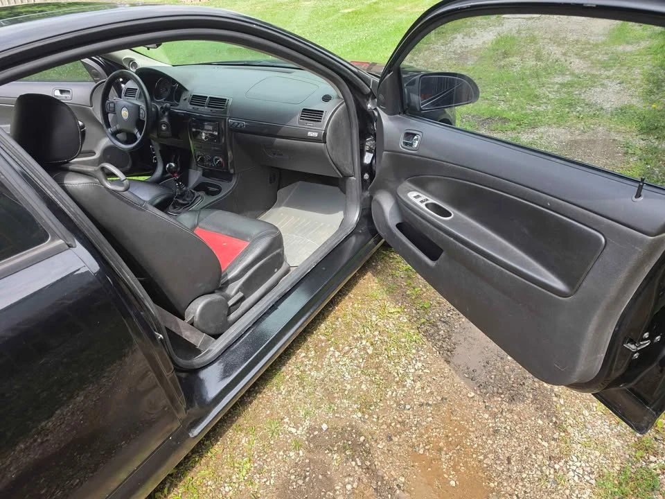 Chevrolet Cobalt 1st Gen - Image 6 of 10