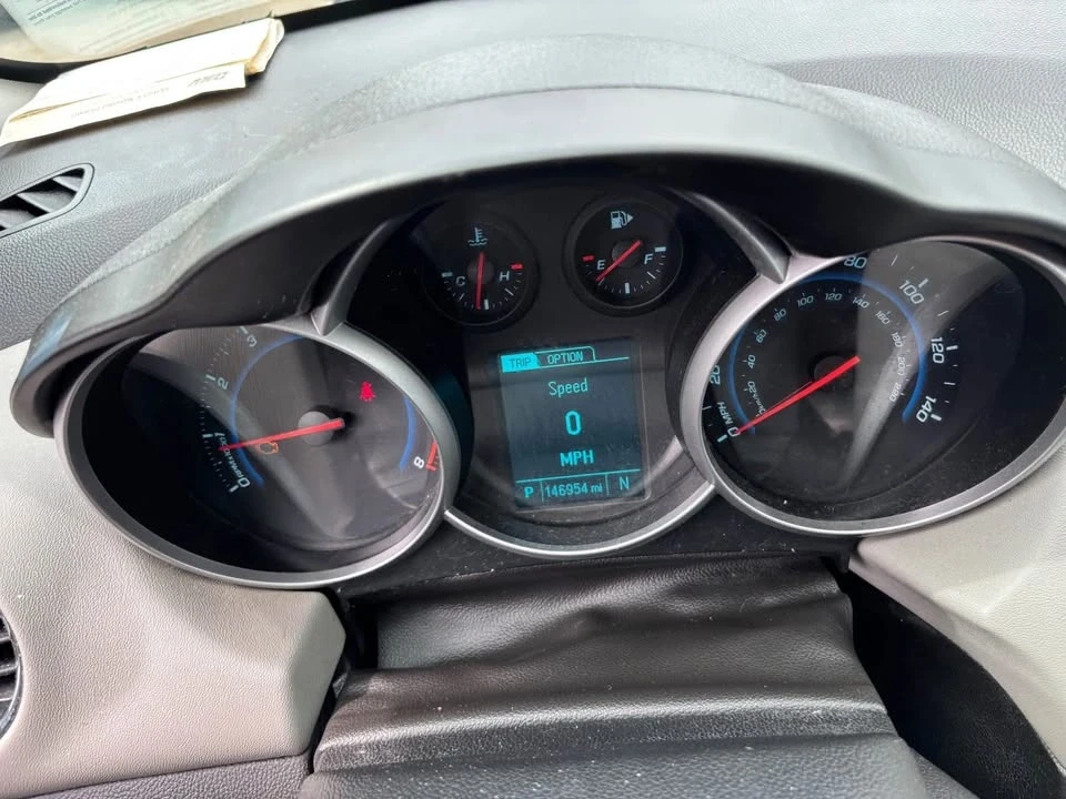 2014 Chevrolet Cruze - Image 2 of 10