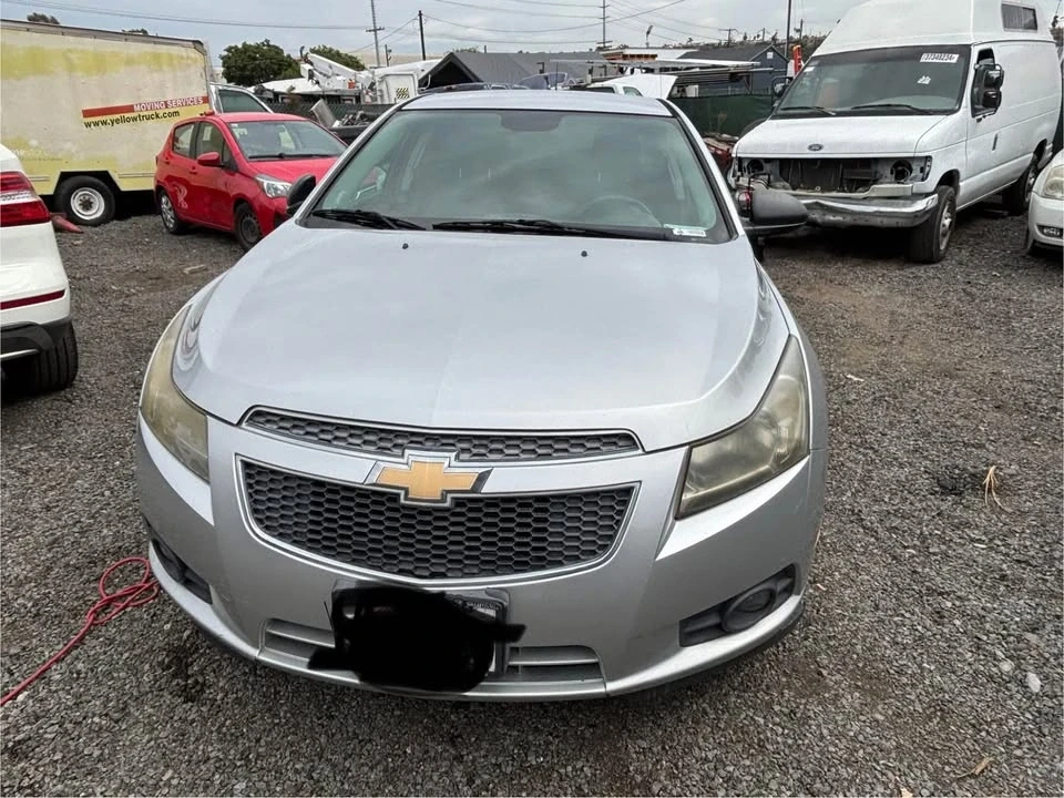 2014 Chevrolet Cruze - Image 8 of 10