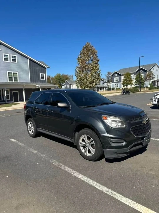 2017 Chevrolet Equinox - Image 2 of 10