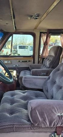 1991 Chevrolet G-Series Van - Image 4 of 10