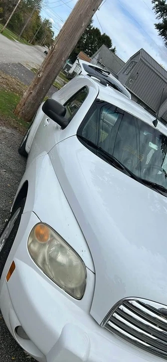 Chevrolet HHR - Image 3 of 10