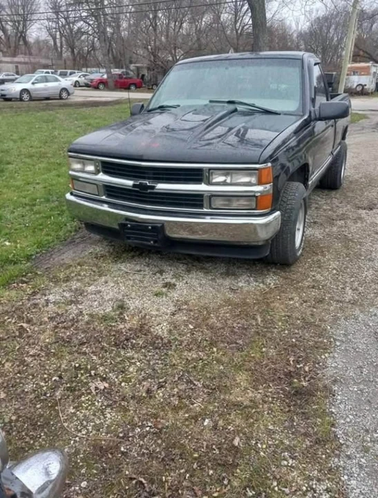 1997 Chevrolet Silverado - Image 4 of 9