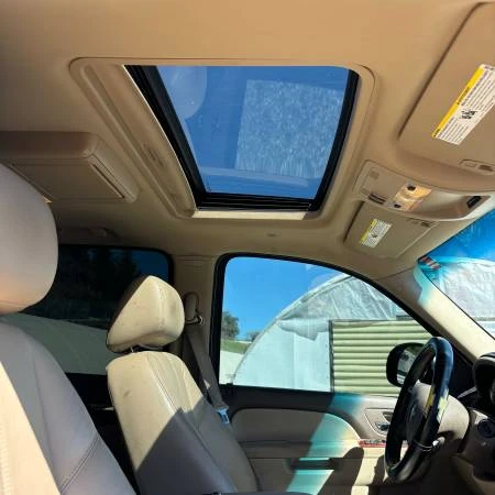 2011 Chevrolet Tahoe 3rd Gen - Image 11 of 14