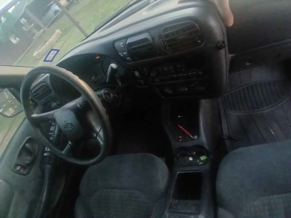 2000 Chevrolet S-10 Blazer 2nd Gen - Image 6 of 10