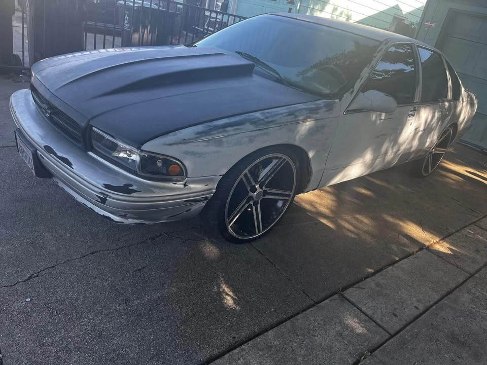 1995 Chevrolet Impala 7th Gen - Image 2 of 6