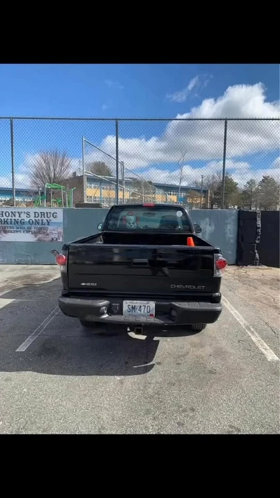 2000 Chevrolet S-10 - Image 7 of 7