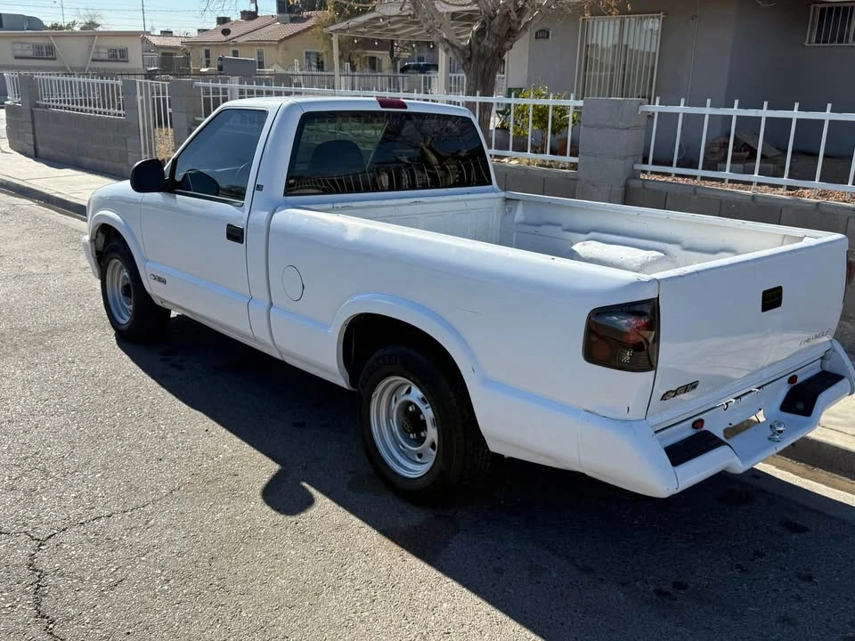 1996 Chevrolet S-10 - Image 3 of 3