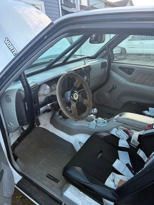 Chevrolet S-10 - Image 4 of 6