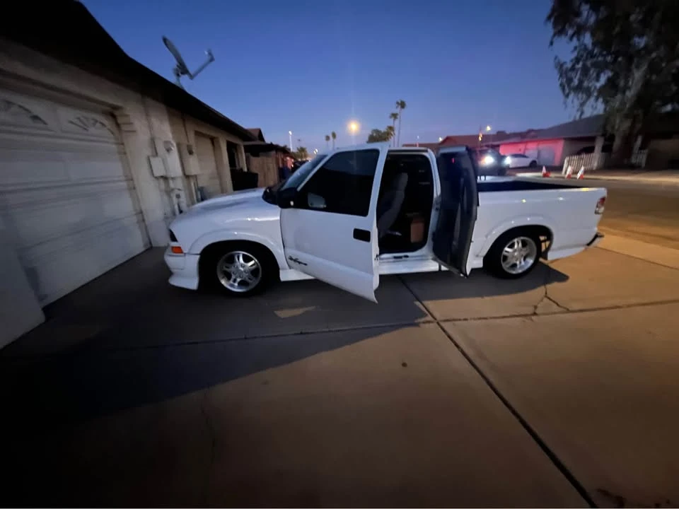 2003 Chevrolet S-10 - Image 5 of 5